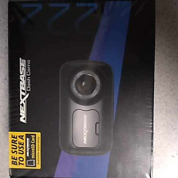 NextBase Dash Cams 222 & 32GB Go Pack case & U3 microSD card - Picture 5 of 14
